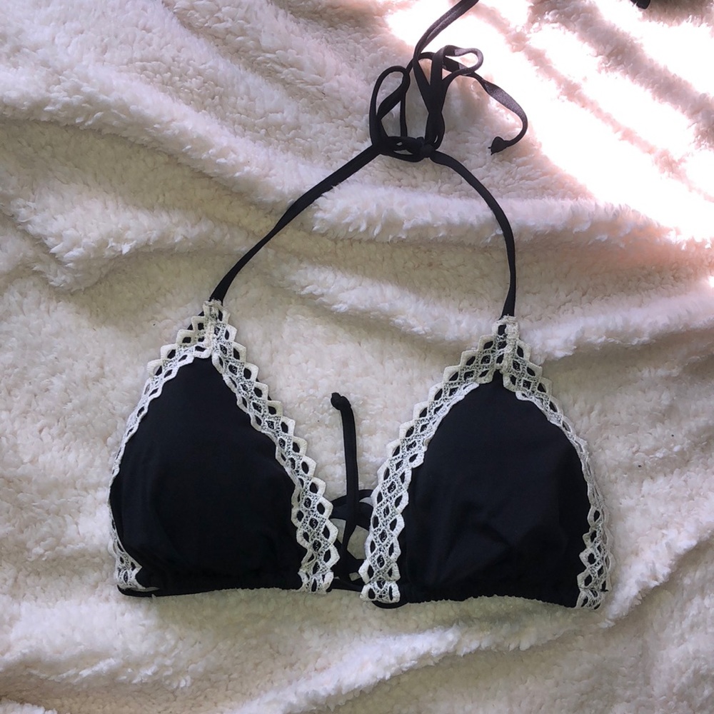 Bikini top